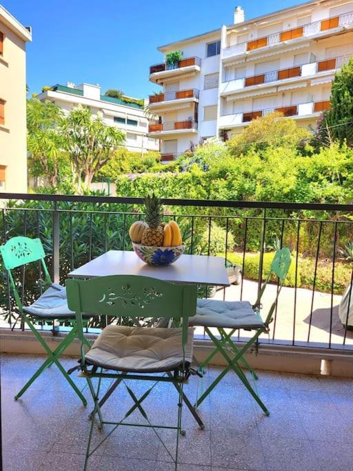 Apartment Cosy A 8 Min De La Croisette